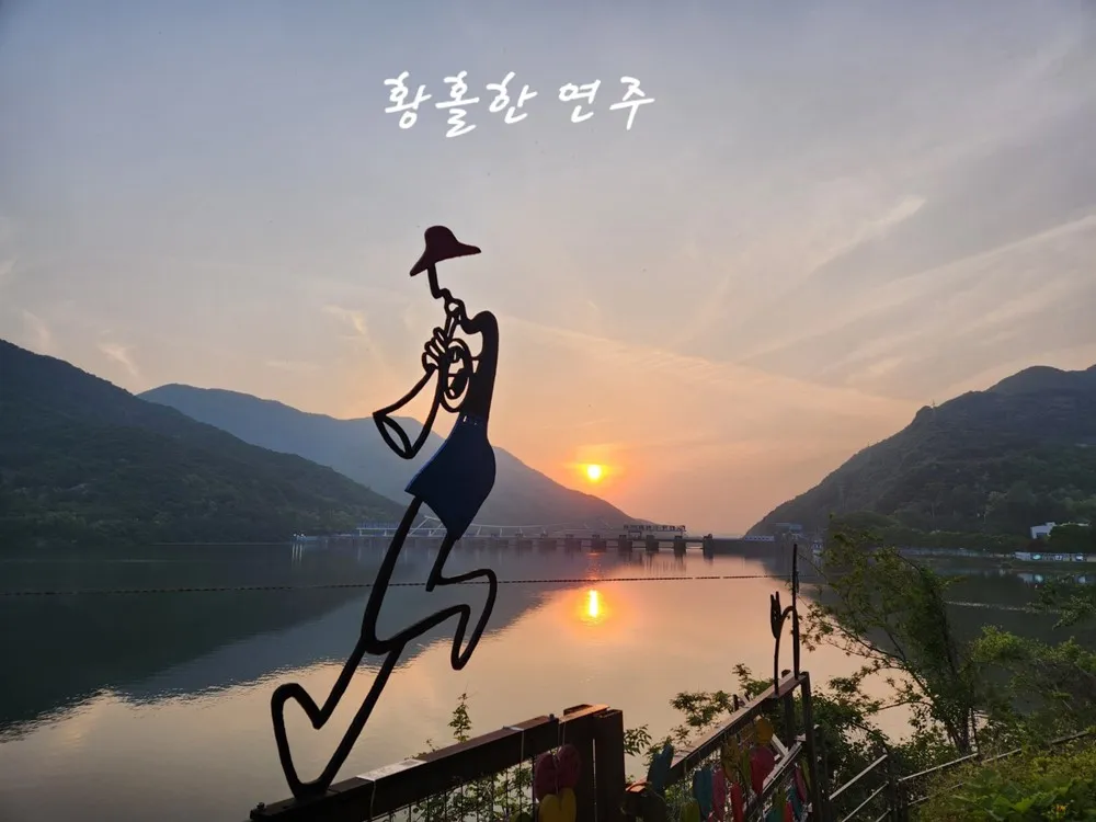 설치 포토존 둘러보기1 — 디테일 7 (8 / 63)