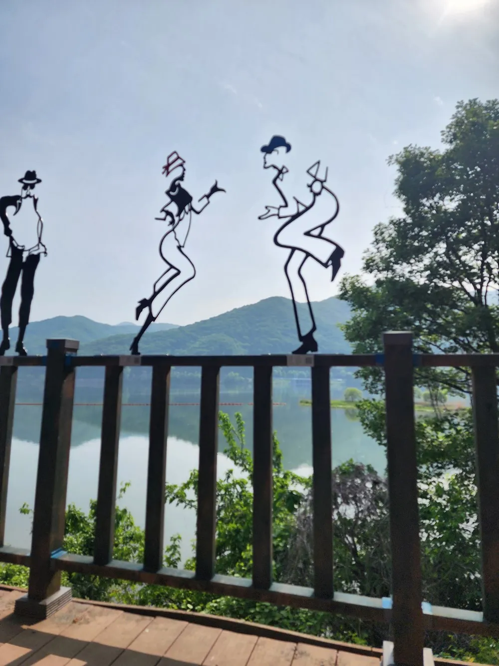 설치 포토존 둘러보기1 — 디테일 39 (40 / 63)