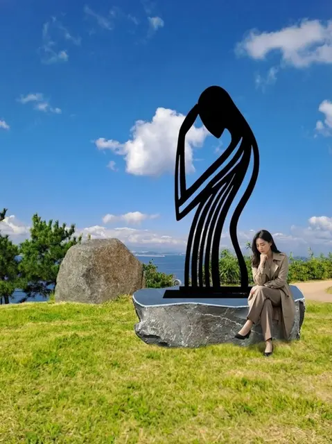 함께하는 명상 — 설치미술 작품